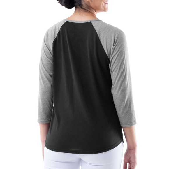 Christmas Graphic Tee - Picture 2 of 2